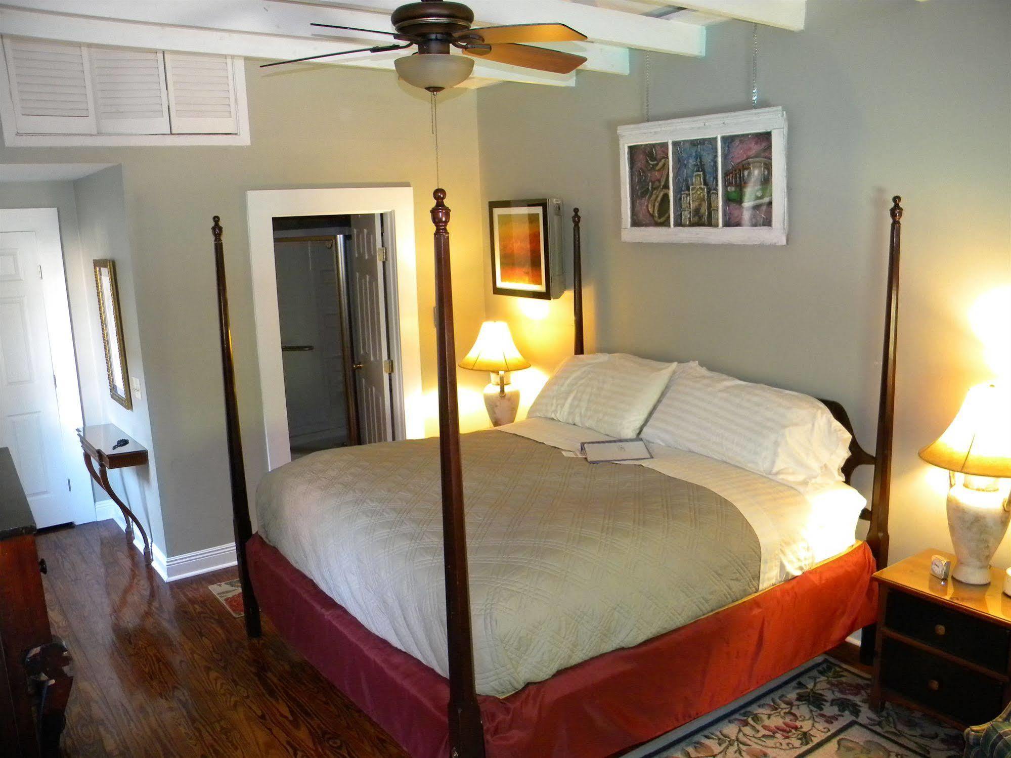 뉴올리언스 Maison De Macarty B&B 외부 사진