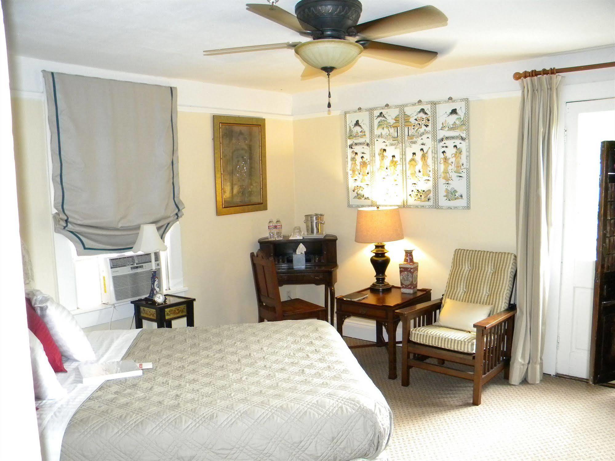 뉴올리언스 Maison De Macarty B&B 외부 사진